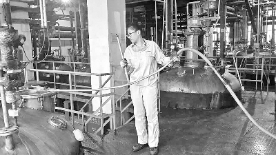 《河北工人报》厂区纪事：小“神”器&nbsp;“大”清洁&nbsp;