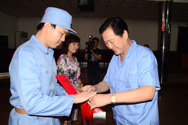 PA视讯·(中国区)真人官方网站制药集团职工经典诵读大赛圆满结束<br />