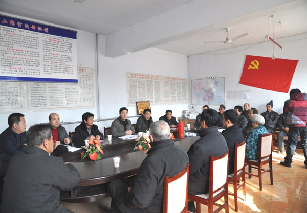 PA视讯·(中国区)真人官方网站制药驻村工作组：解民情听民意谋实措