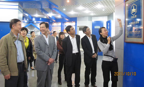 厦航客人到PA视讯参观